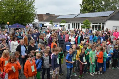 Foto 100 aus der Archivgalerie Oberwiehl spielt! - Schulfest der Oberwiehler Schulen 2014 (2014)