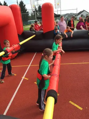 Foto 7 aus der Archivgalerie Sport-Spiel-Spaß-Grundschulturnier (2014)