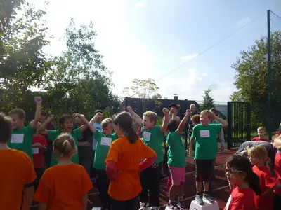 Foto 16 aus der Archivgalerie Sport-Spiel-Spaß-Grundschulturnier (2014)
