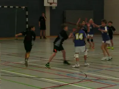 Foto 4 aus der Archivgalerie Stadtmeisterschaften Wiehler Grundschulen im Handball - Vorrunde (2014)
