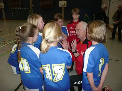 Foto 6 aus der Archivgalerie Stadtmeisterschaften Wiehler Grundschulen im Handball - Vorrunde (2014)
