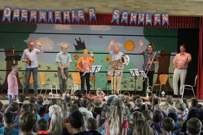 Foto 7 aus der Archivgalerie Das Blech kommt! WDR zu Gast in Oberwiehl (2015)
