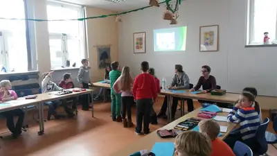 Foto 6 aus der Archivgalerie Experten zu Gast im Unterricht (2015)