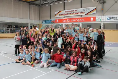 Foto 28 aus der Archivgalerie Handball Kreismeisterschaften der Homburgischen Grundschule 2015 (2015)