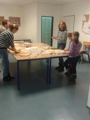 Foto 20 aus der Archivgalerie In der Weihnachtsbäckerei (2015)