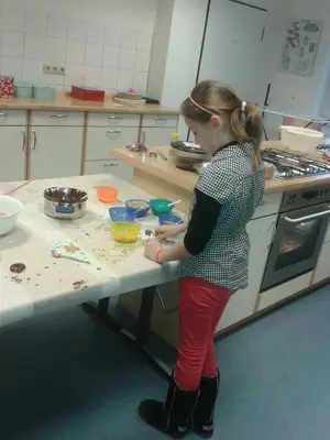 Foto 24 aus der Archivgalerie In der Weihnachtsbäckerei (2015)