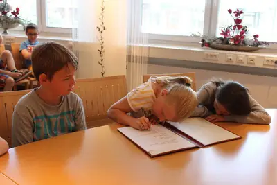 Foto 3 aus der Archivgalerie Rathausbesuch Klassen 4 (2015)