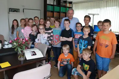 Foto 10 aus der Archivgalerie Rathausbesuch Klassen 4 (2015)
