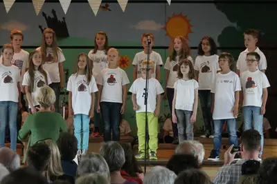Foto 1 aus der Archivgalerie Singen tut gut! Chorkonzert 2015 (2015)