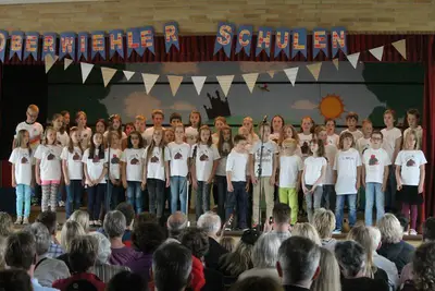 Foto 8 aus der Archivgalerie Singen tut gut! Chorkonzert 2015 (2015)