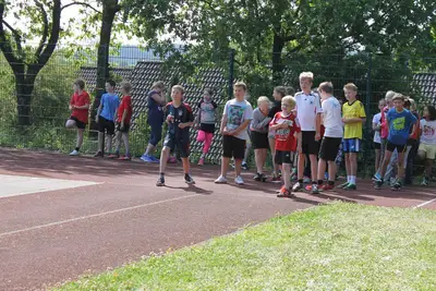 Foto 2 aus der Archivgalerie Spiel- und Sportfest 2015 (2015)