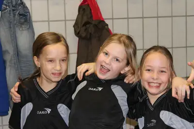 Foto 4 aus der Archivgalerie Stadtmeisterschaften Wiehler Grundschulen im Handball 2015 (2015)