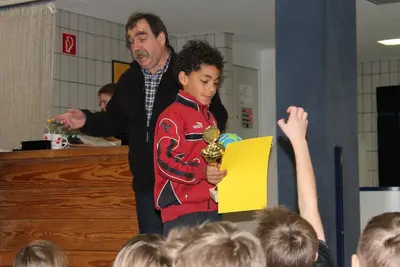 Foto 14 aus der Archivgalerie Stadtmeisterschaften Wiehler Grundschulen im Handball 2015 (2015)