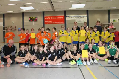 Foto 15 aus der Archivgalerie Stadtmeisterschaften Wiehler Grundschulen im Handball 2015 (2015)