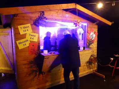Foto 7 aus der Archivgalerie Weihnachtsmarkt in Oberwiehl (2015)