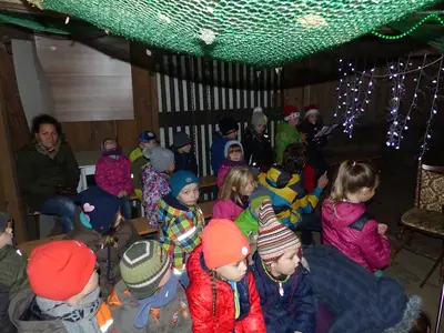Foto 8 aus der Archivgalerie Weihnachtsmarkt in Oberwiehl (2015)