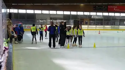 Foto 3 aus der Archivgalerie Schuleisportwettbewerb (2017)