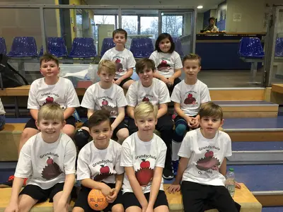 Foto 1 aus der Archivgalerie Handballturnier 2019 (2019)
