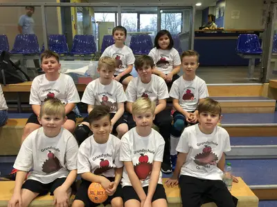 Foto 2 aus der Archivgalerie Handballturnier 2019 (2019)