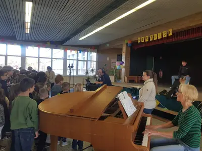 Foto 3 aus der Archivgalerie Minimusiker 2025 (2025)